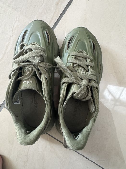 Adidas ozweego celox
