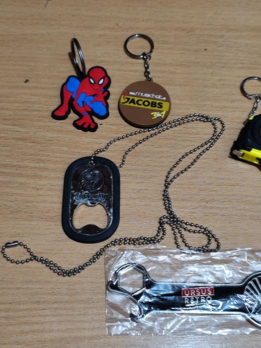 Brelocuri/desfacatoare