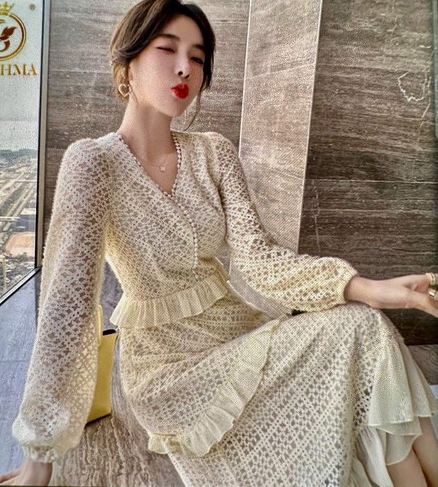 Платье Корейского бренда.новое.стильно красиво, S -M