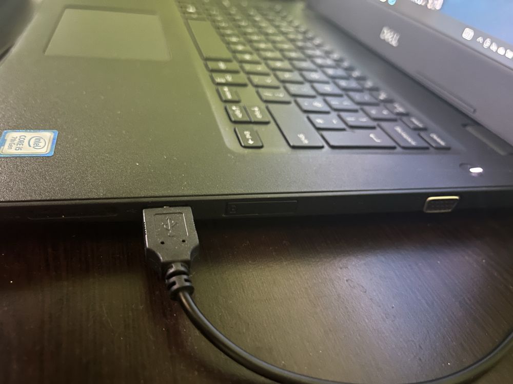 Геймърски лаптоп dell/intel core i5