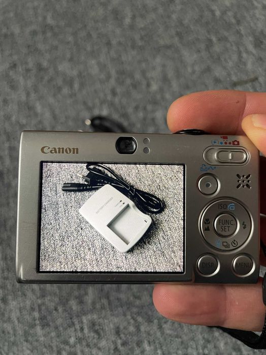 Aparat Foto Digital CANON Ixus 85 IS Silver 10MP  3x Zoom Senzor CCD