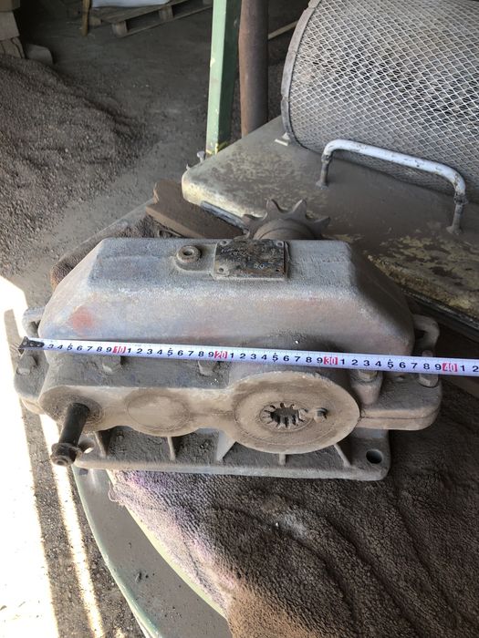 Продам редуктор