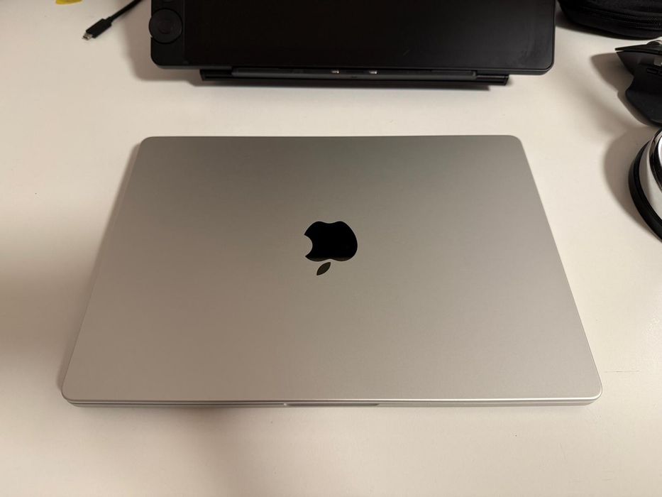 Macbook Pro M4 24GB Ram