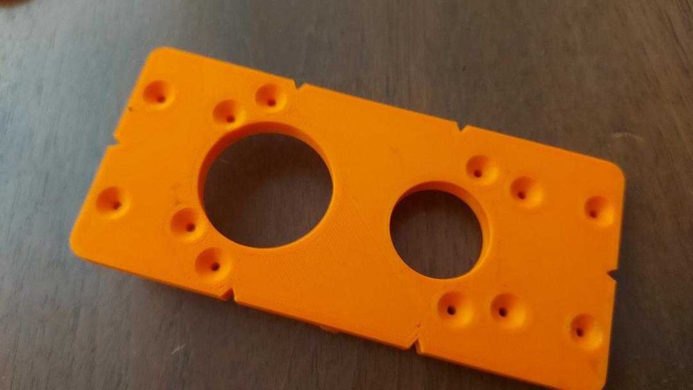 Sablon mobila pentru marcare/gaurire prindere oala balama blum