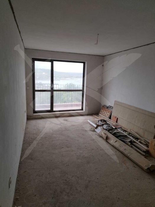 Продава се Двустаен апартамент в Варна, Погреби - 70 кв.м за 1843 €/кв.м - Снимка #1