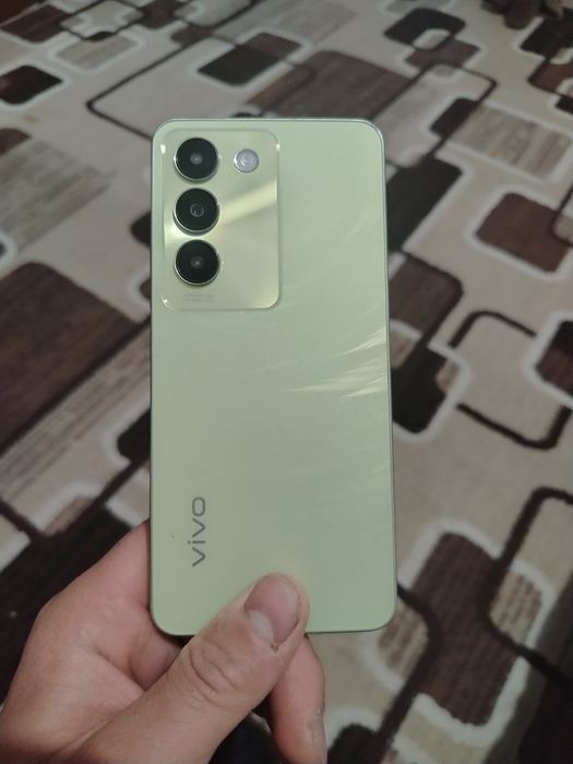 Vivo y 100 256   tali yengi pul zariliga sotilvoti hamma narsasi bor