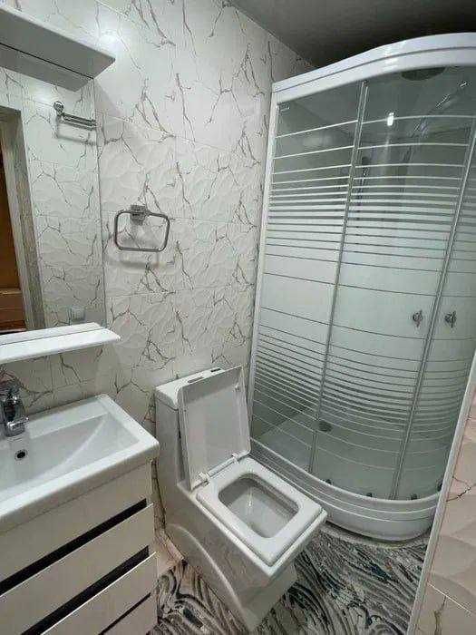 Паркентский Тапоич новостройка 2-уровня 2-комн 8-9/9 47 м² ремонт меб