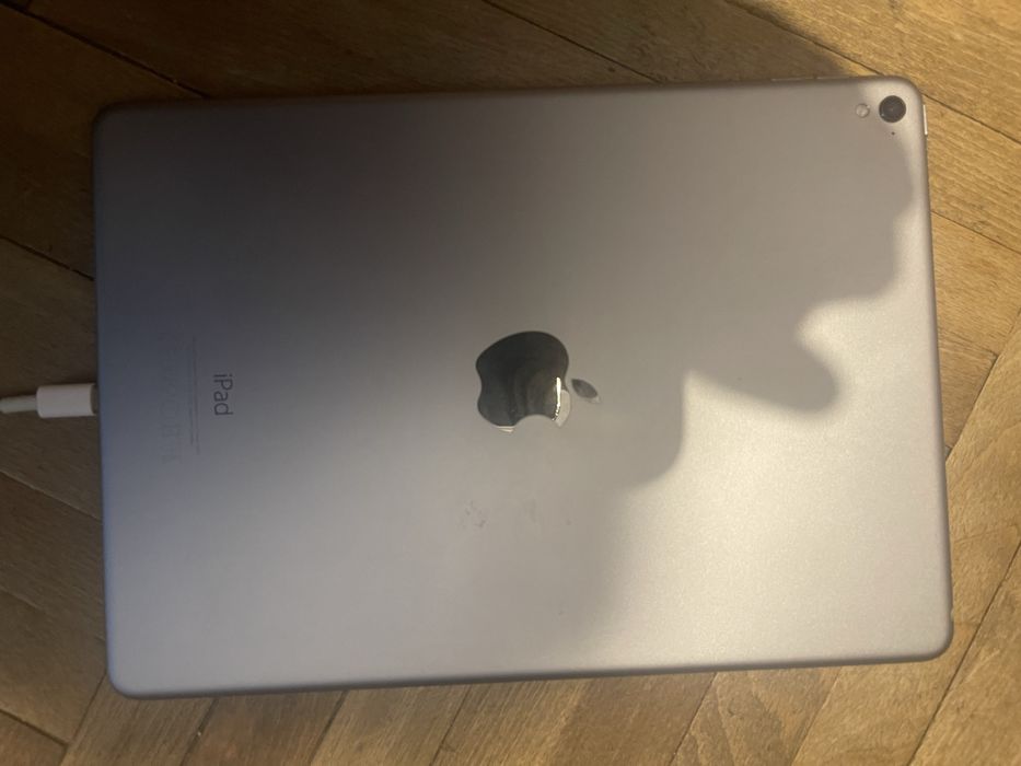 apple ipad pro a1673  9.7inch 128gb fara cont
