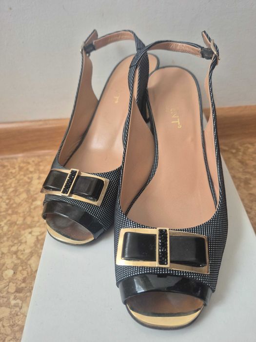 Туфли (босоножки) итальянские