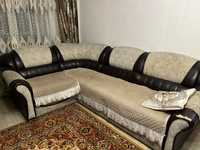 Продам диван в среднем состояний