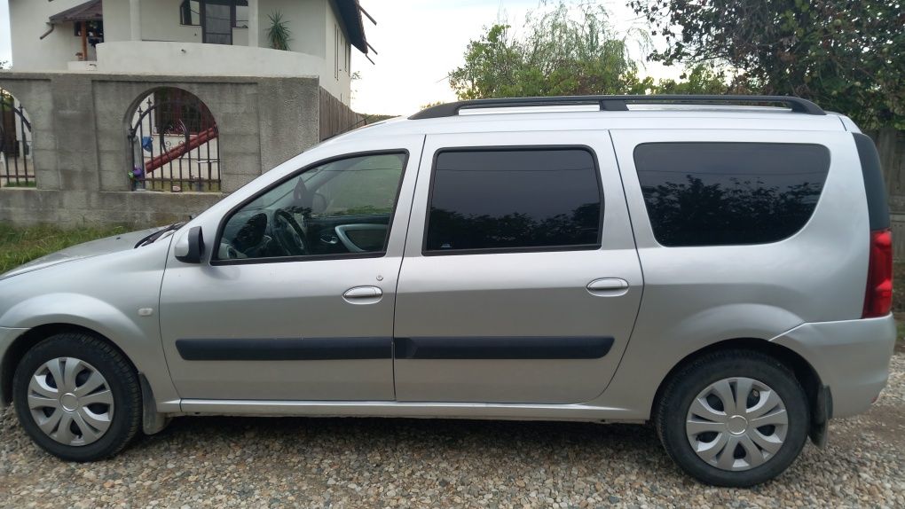 Vand, schimb.Dacia Logan 2010