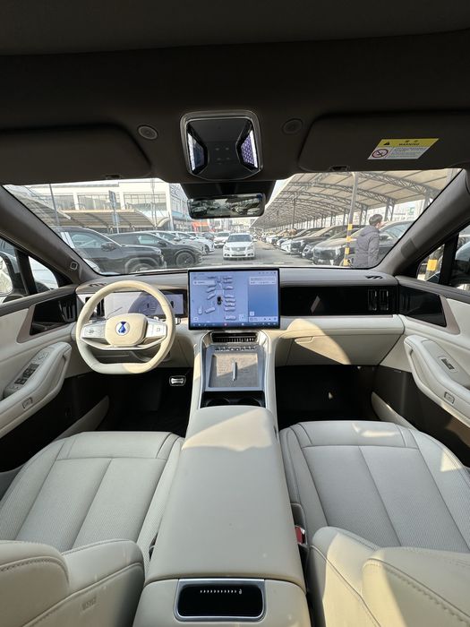 BYD Denza N8L (long) e3 , Flagship 2025 nalichiyada