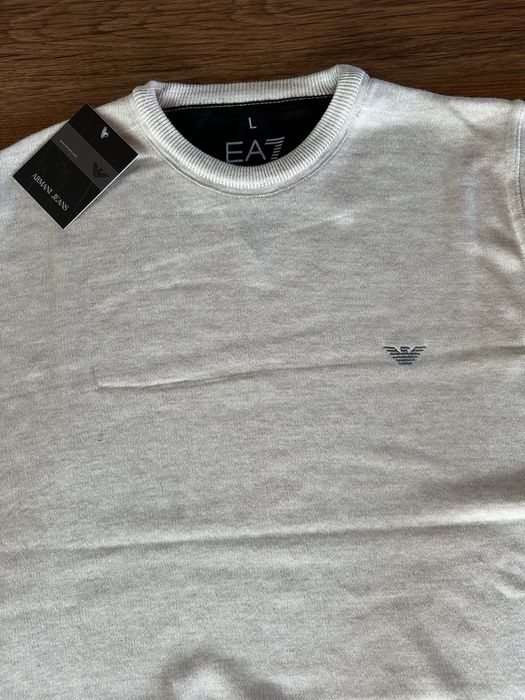 Мъжки пуловер Armani в бежово,финно плетиво