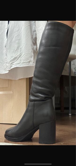 Продам зимние сапоги (кожаные)