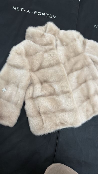 Продается шуба норка, в отличном состоянии