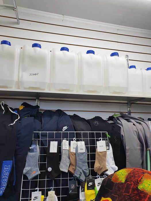 Продаю канистири от пишовой продукцию