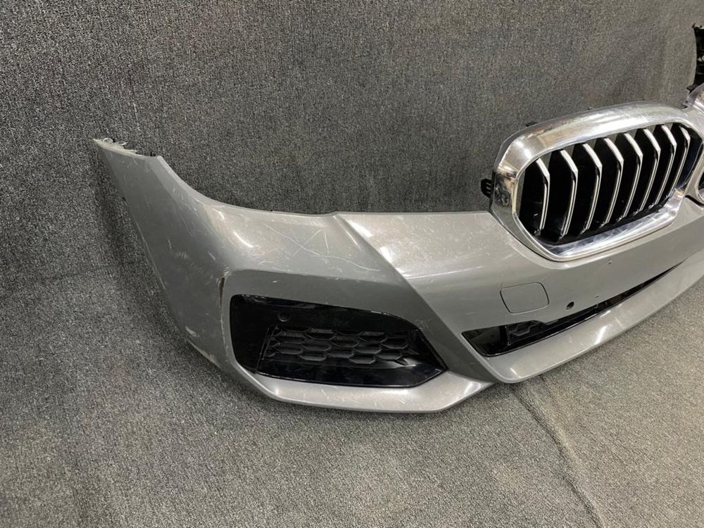 Bara fata Pachet M Bmw seria 5 G30 G31 facelift Completa