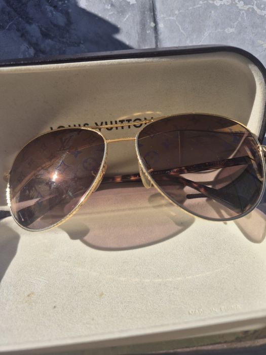 Ghete si  ochelari noi , nefolosite