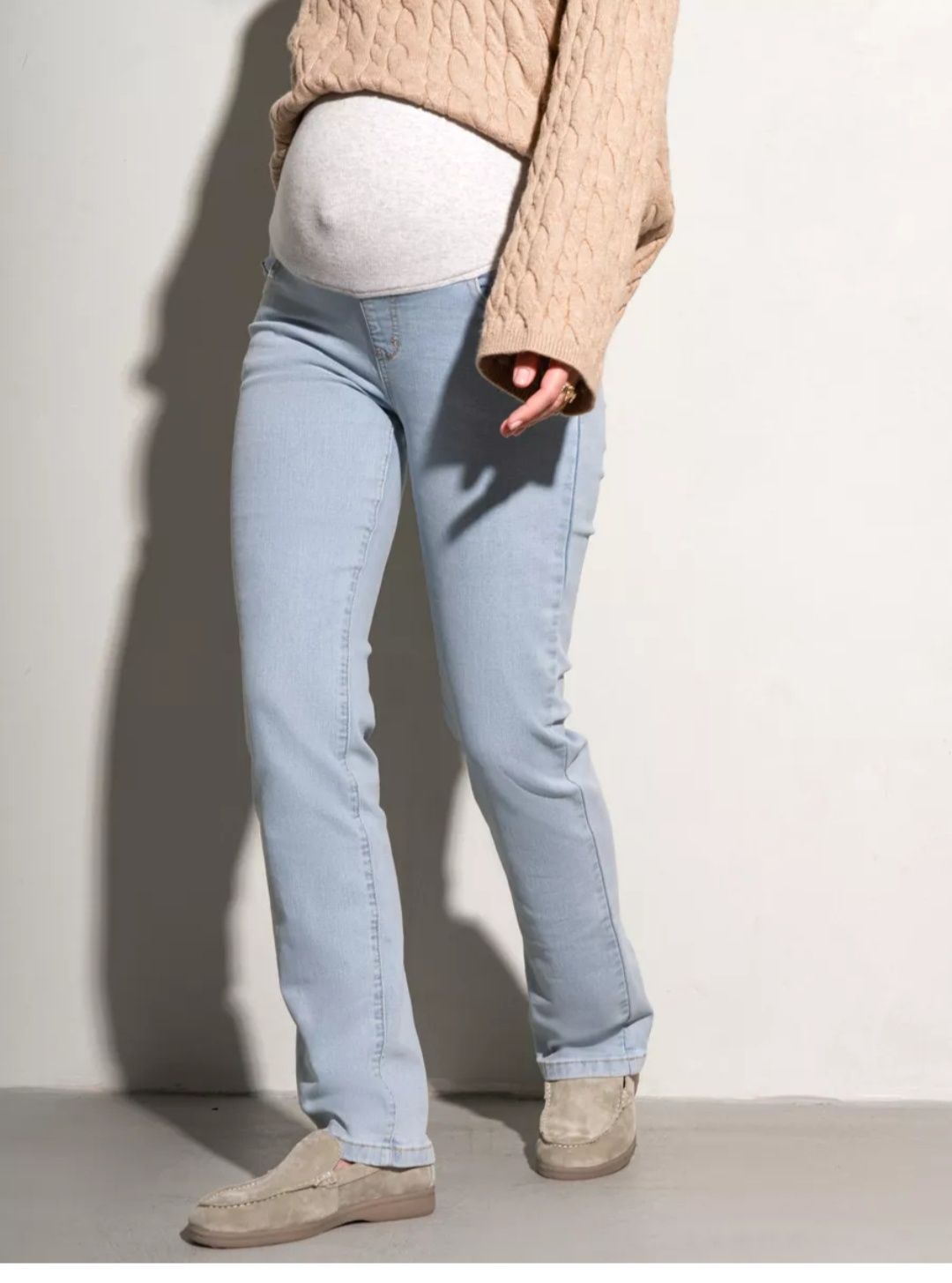 Продам джинсы для беременных 48рр