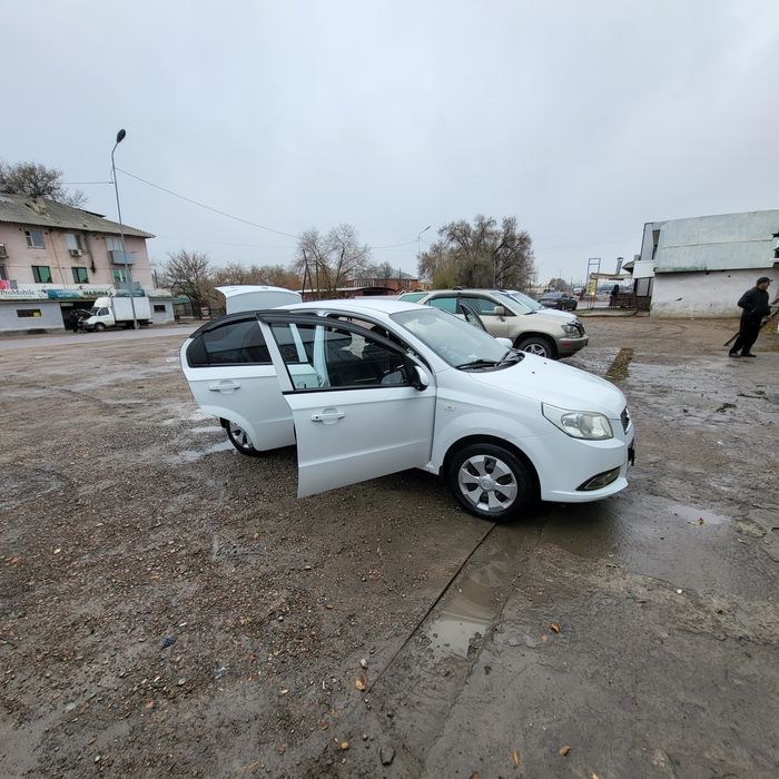 Нексия R3,  RAVON