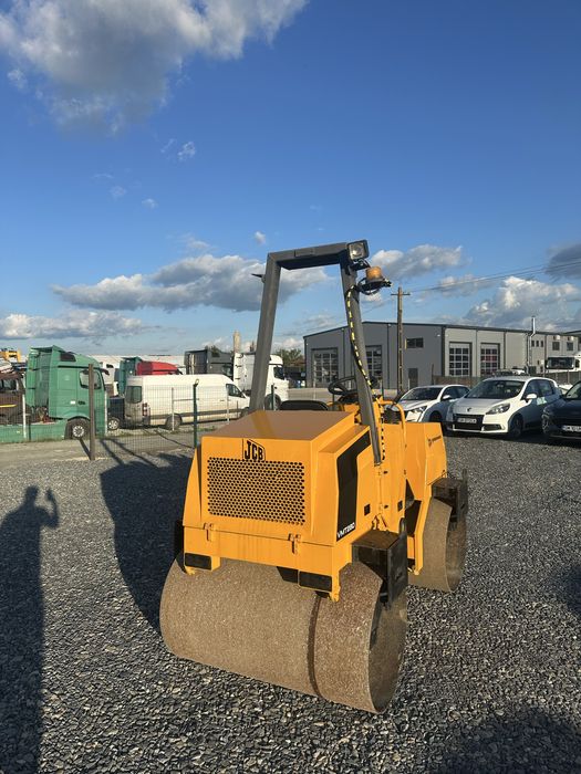 Cilindru compactor JCB Vibromax VMT 280 2.8 tone Finantare avans 0