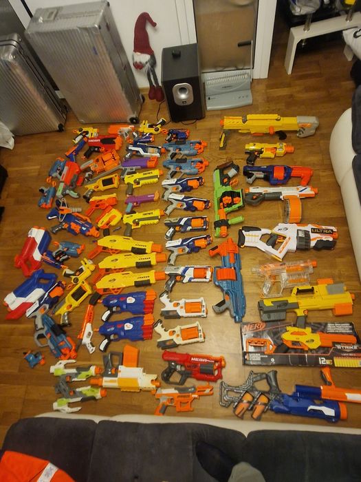 colectie nerf  62 bucati