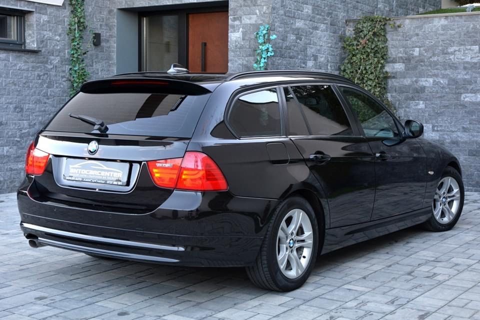 BMW E91 318d 2012