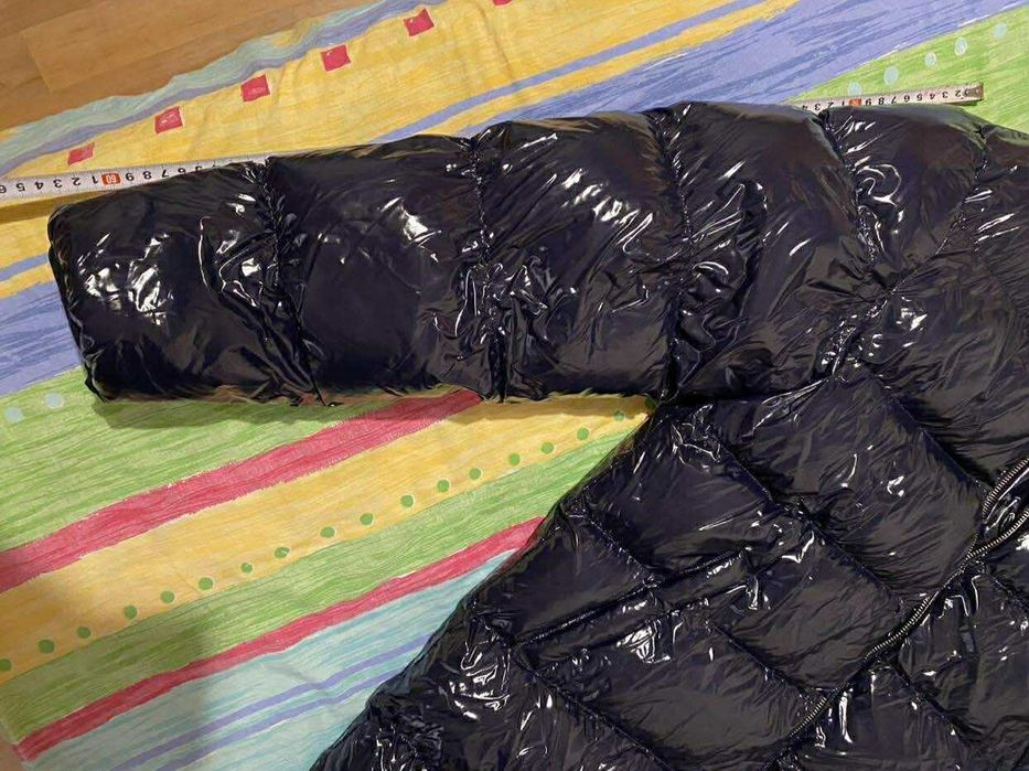 Чисто ново, оригинално зимно яке Pinko