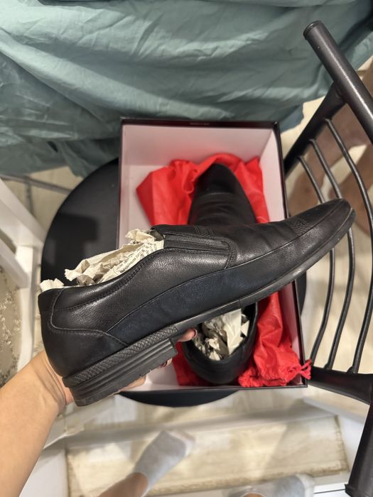 Продам мужские туфли