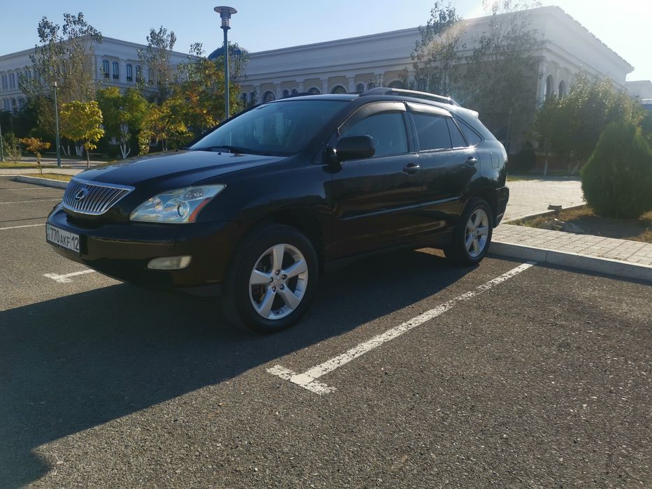 Посуточная аренда Lexus RX 330