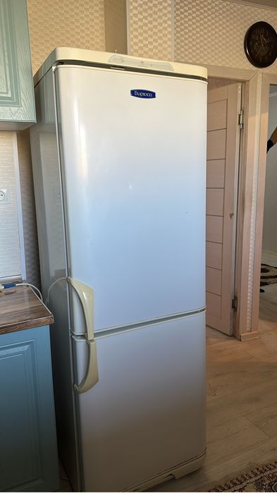 холодильник белый