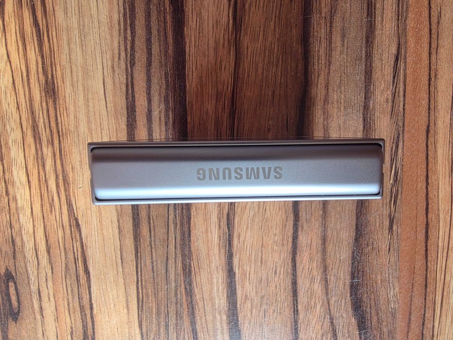 Samsung Galaxy Z Flip 6 512GB в гаранция