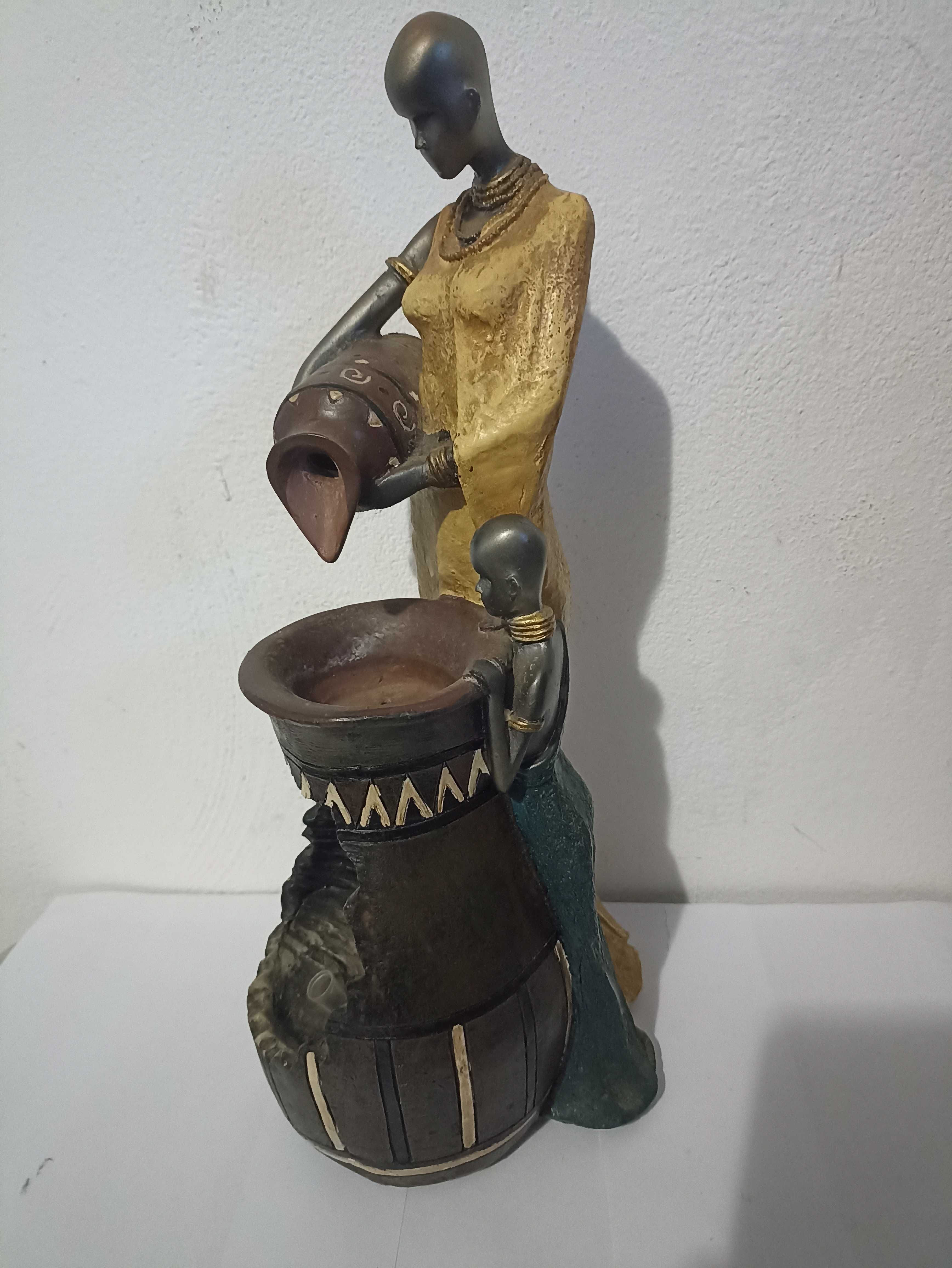 Statuetă artă africană fântână arteziană