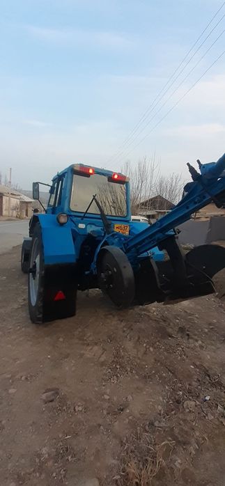 MTZ 80 mator karobkasi yahshi yil 1987 ruli gidravlika qolgan malumot