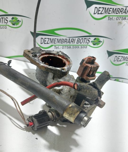 Carcasa termostat Ford Focus prima generatie seria Hatchback 5-usi 1.