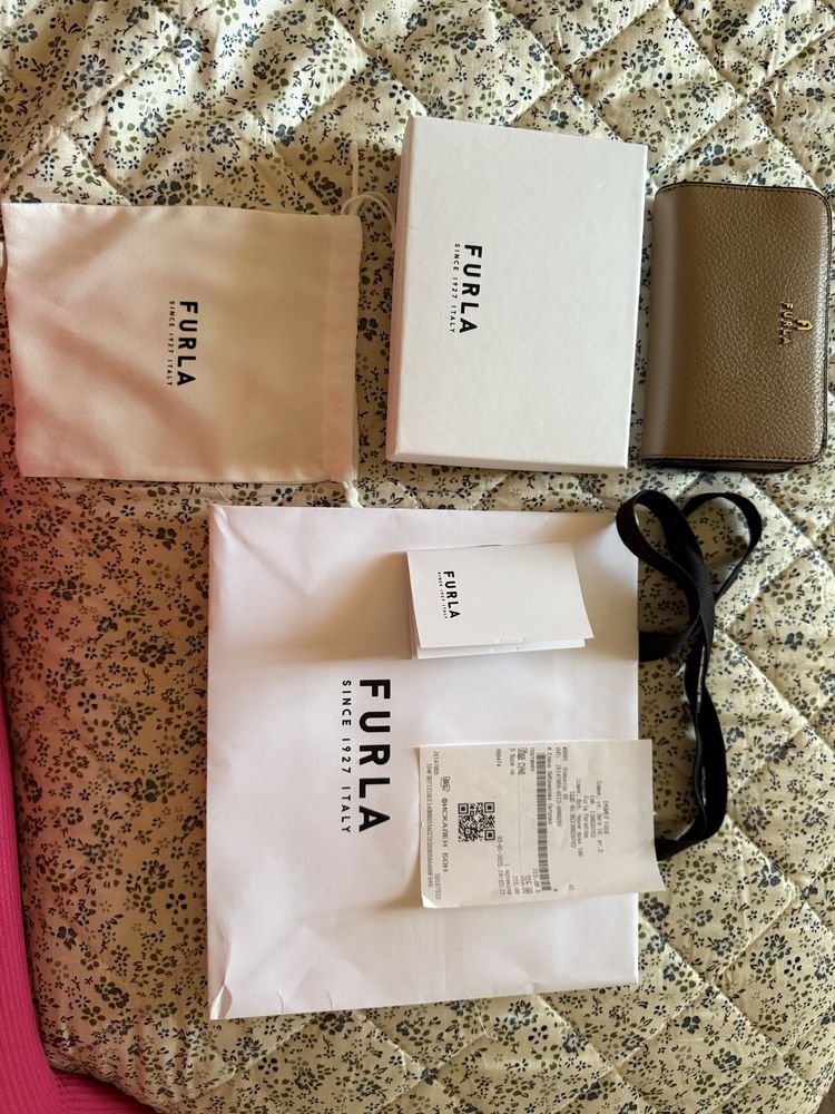 Дамски кожен портфейл FURLA