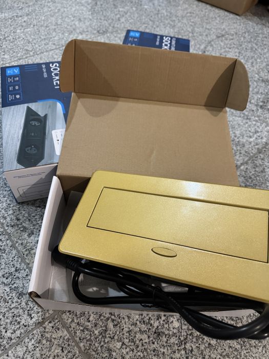 Prize nou-noute incastrabile