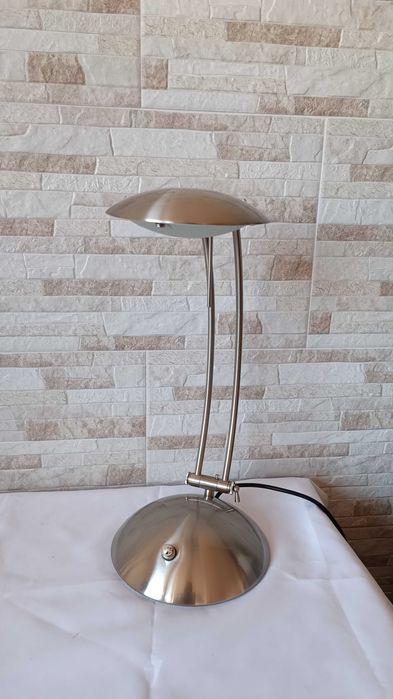 Работна настолна лампа за бюро с димираща функция - 100W