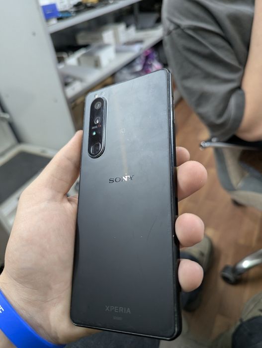 Sony Xperia 1 iii обмен!