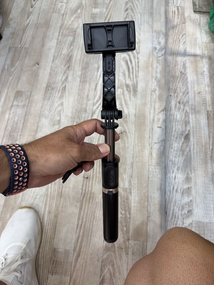 Стабилизатор gimbal трипод селфи за телефон