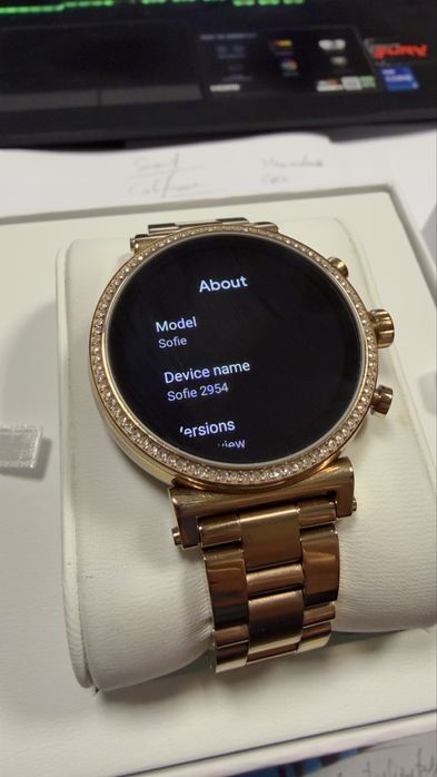 Michael Kors Access Sofie smartwatch