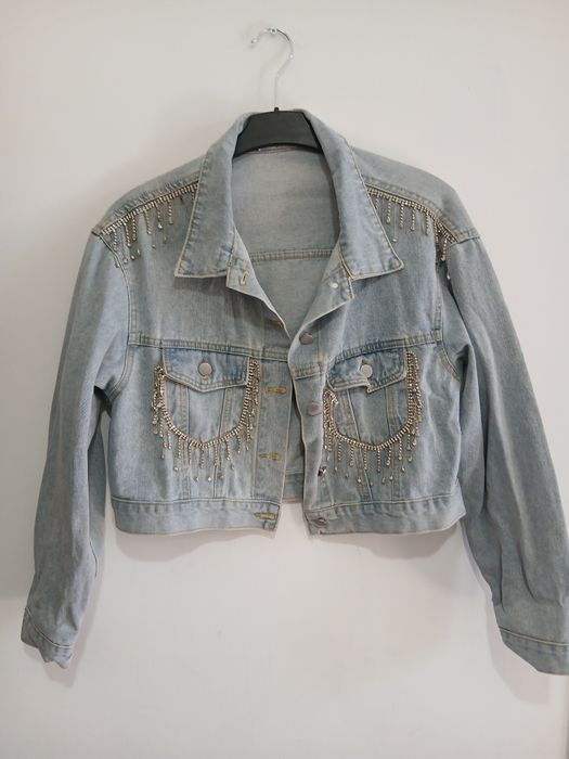 Geaca blugi fete marime M/L sau 38-40 stare perfecta