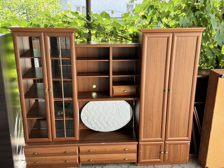 Стенка в дом квартиру гостиную