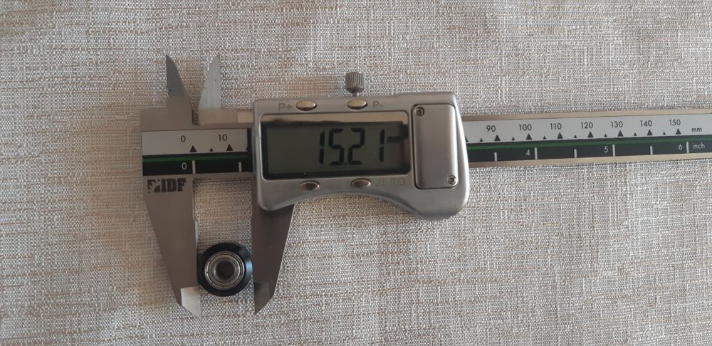 Водещо колело с V-образен слот с лагер 625ZZ