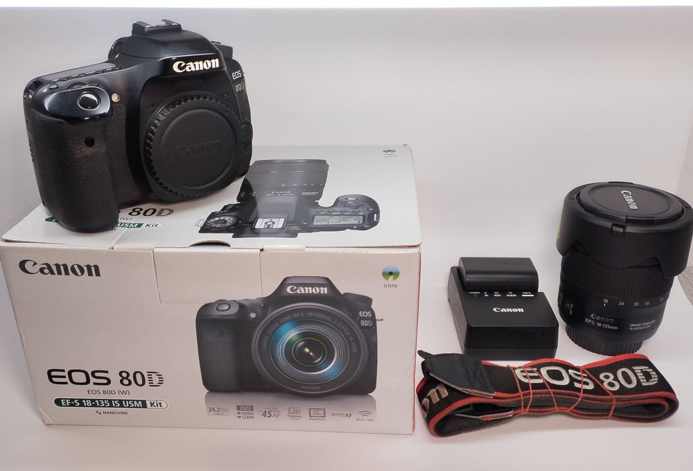 Canon EOS 80D Kit, yaxshi holatda
