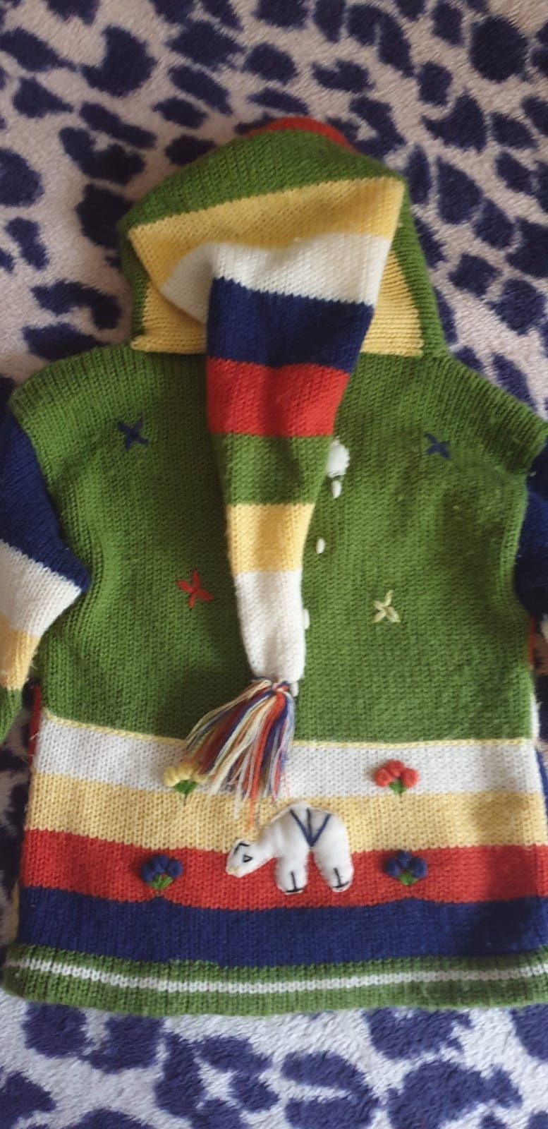 Vand pulover/jerseu copii 2 ani lucrat manual