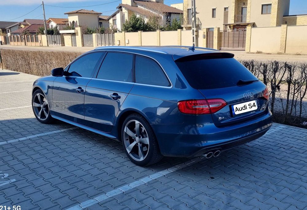 Audi A4 B8 S-Line /Sport packet/ 180 Cp / 2.O TDI Ultra/Euro6
