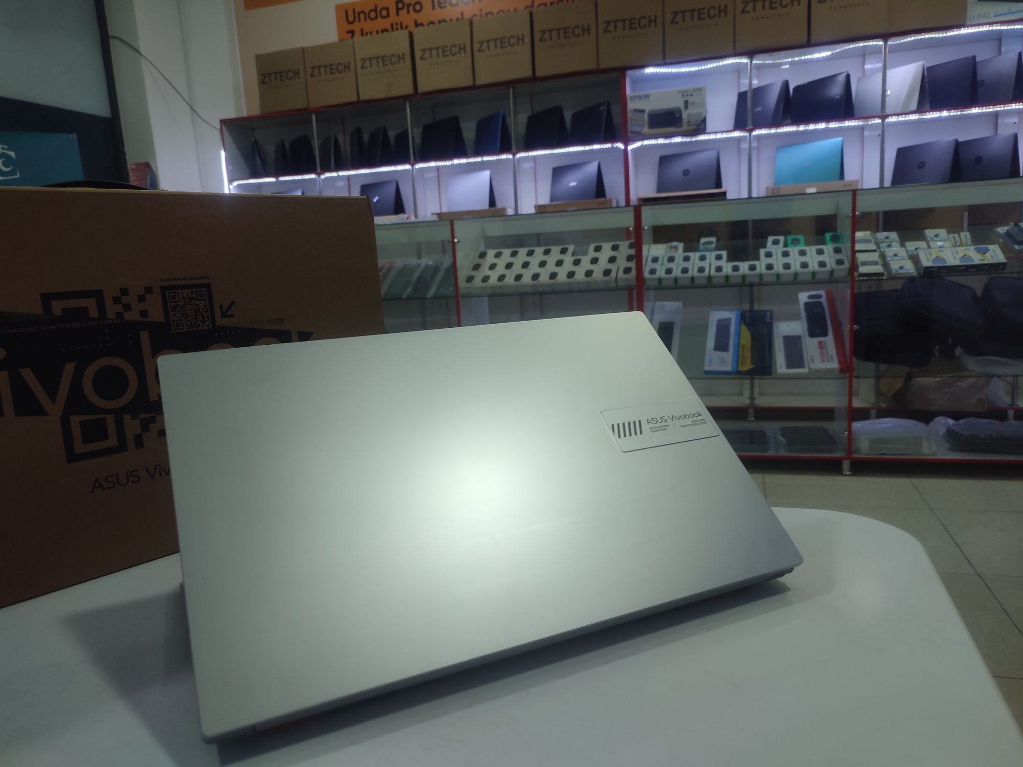 Asus VIVOBOOK OLED ekranlik 16 gb ram ddr5