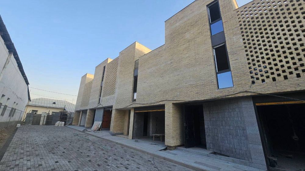 Чайхона Салом осталось 4 Танхауса «Коробка