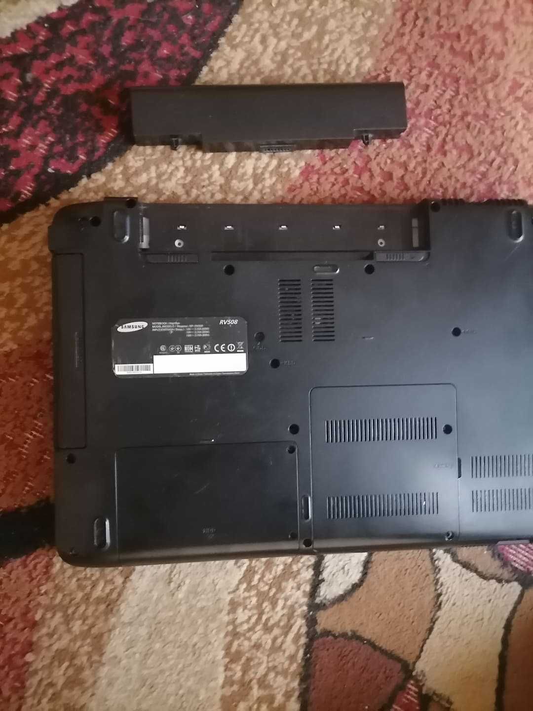 Продавам лаптоп Samsung RV508